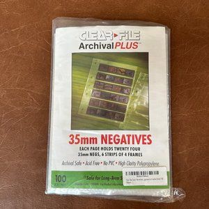 Clear File Archival Plus 35mm Negatives, 25 Sheets